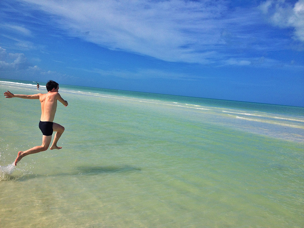 Holbox Hero Image 5